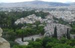 Również z Akropolu widok na Areopag czyli tę skałę, na której św. Paweł przemawiał do greckich mędrców.